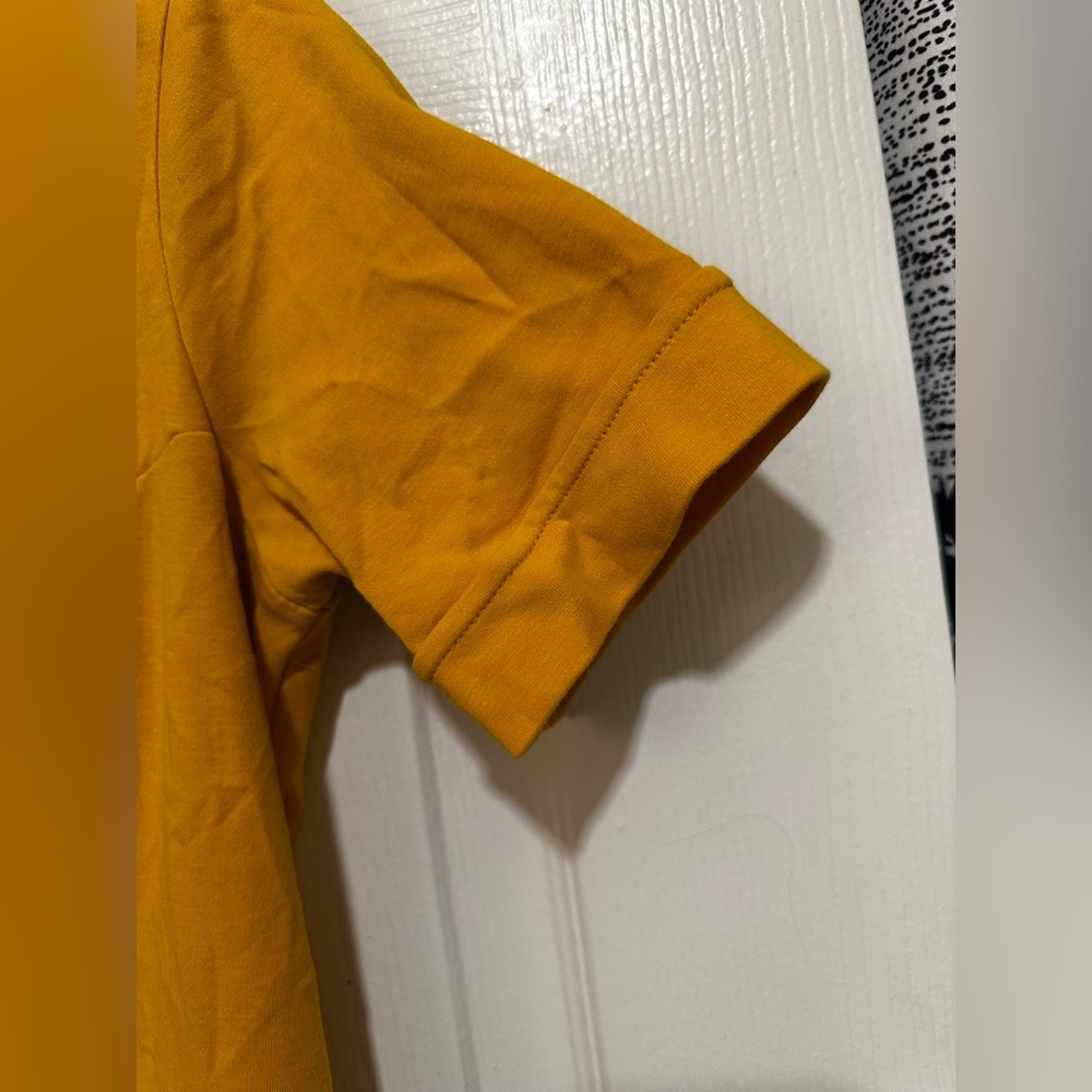 New York & Company Mini Yellow Button Up Shirt Dress in Women’s Small - Picture 6 of 11